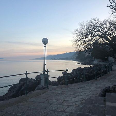 Artspace Location-Opatija-3 Bedroom House With Rooftop Garden By Beach Bagian luar foto