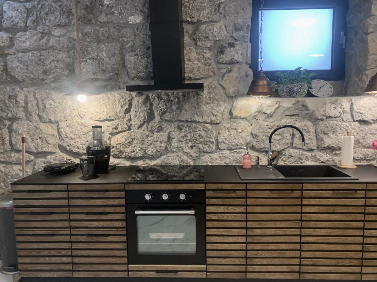 Artspace Location-Opatija-3 Bedroom House With Rooftop Garden By Beach Bagian luar foto