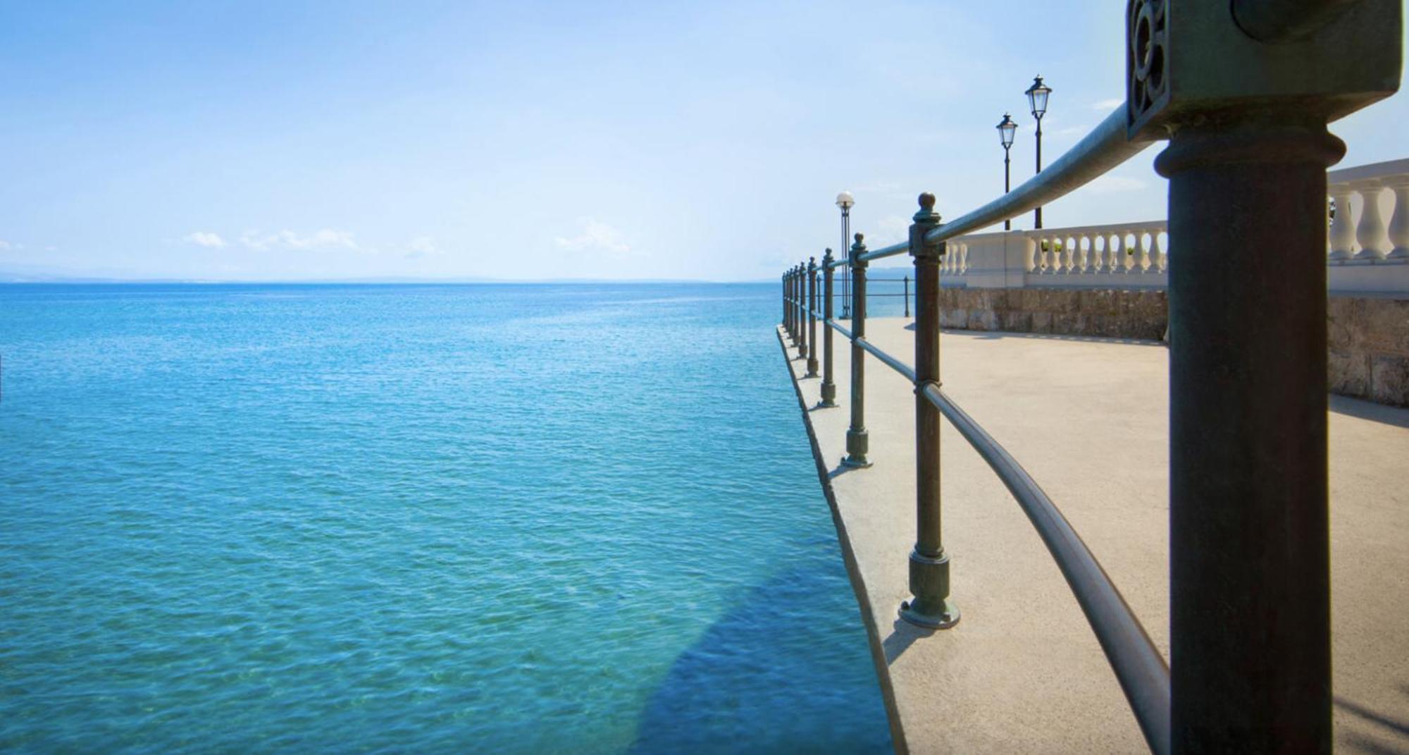 Artspace Location-Opatija-3 Bedroom House With Rooftop Garden By Beach Bagian luar foto